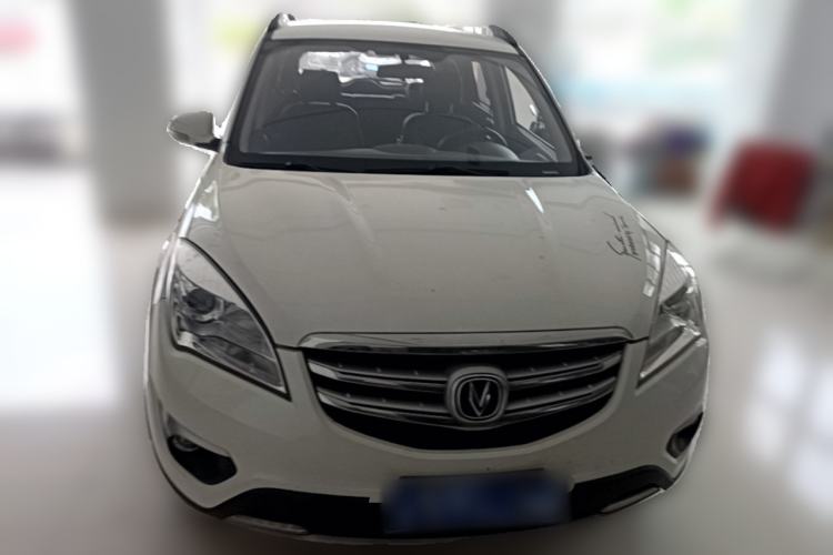 Used CHANGAN CS35 2016 1.6L Manual Luxury Model China IV Front