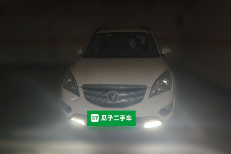 Used CHANGAN CS35 2016 1.6L Manual Luxury Model China V Standard Front