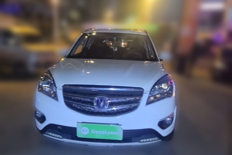 Used CHANGAN CS35 2016 1.6L Automatic Luxury Model China IV Standard Front