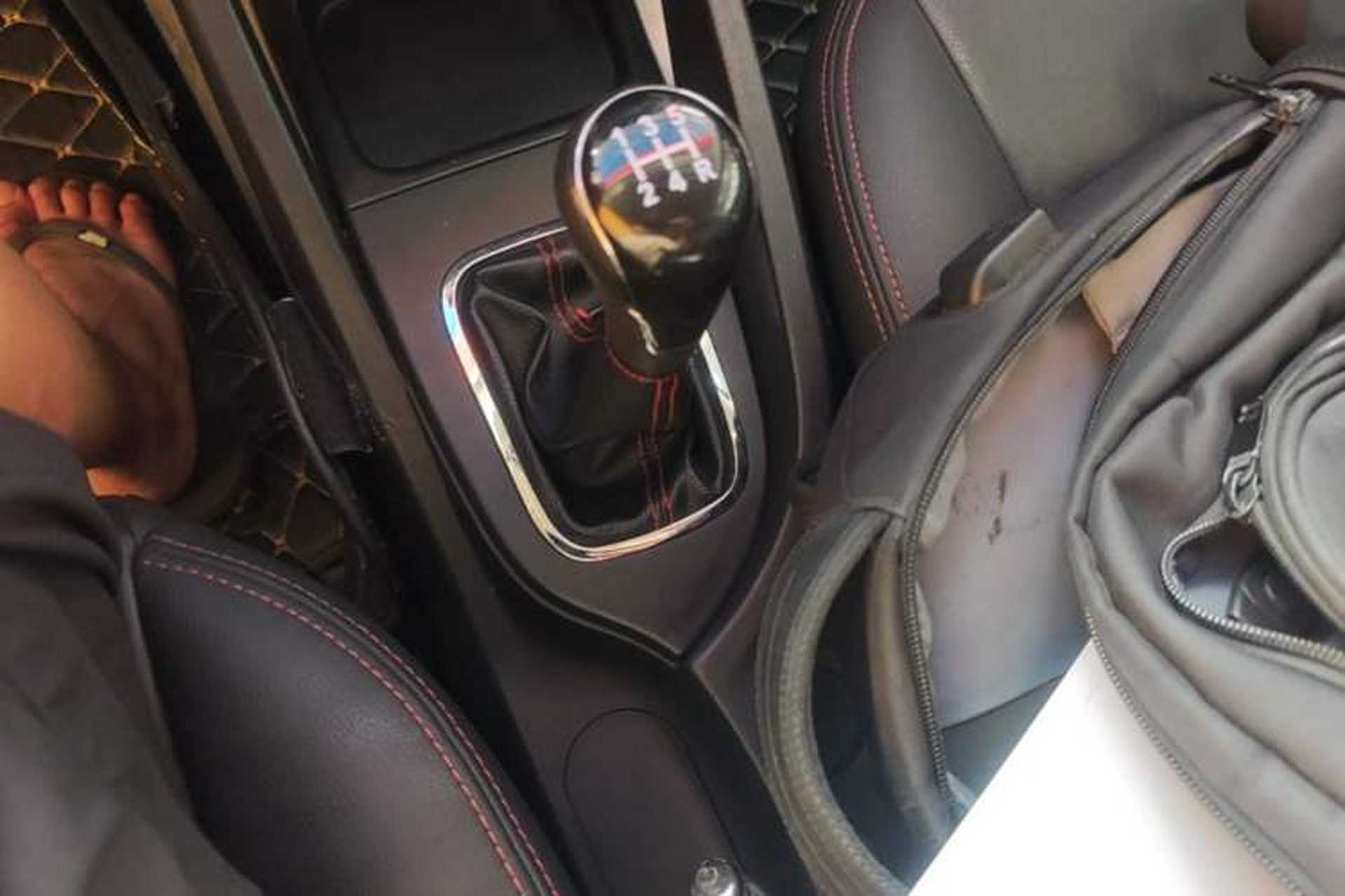 Used CHANGAN CS35 2016 1.6L Manual Luxury Model China V Standard Gear Lever