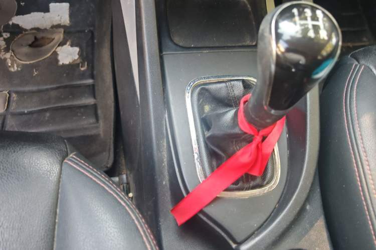 Used CHANGAN CS35 2016 1.6L Manual Luxury Model China IV Standard Gear Lever