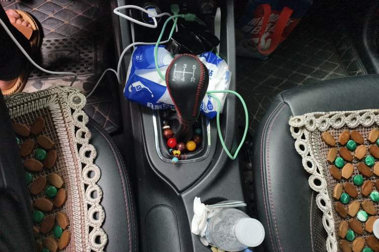 Used CHANGAN CS35 2016 1.6L Manual Luxury Model China IV Standard Gear Lever