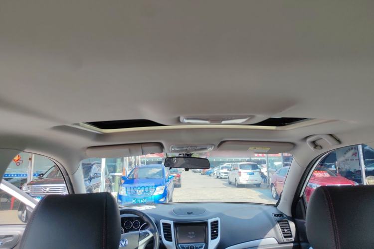 Used CHANGAN CS35 2016 1.6L Manual Luxury Model China V Standard Headliner