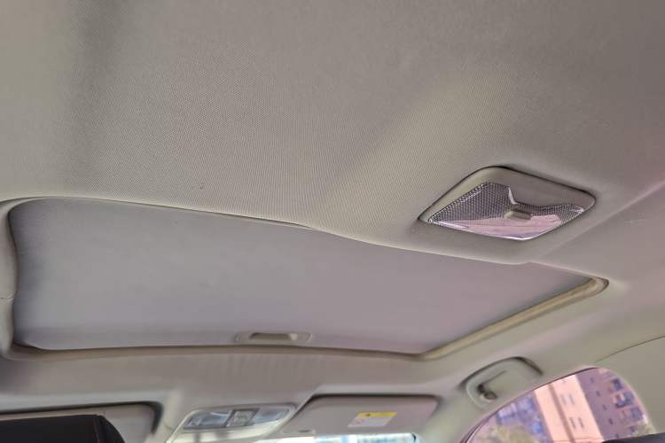 Used CHANGAN CS35 2016 1.6L Automatic Luxury Model China V Standard Headliner