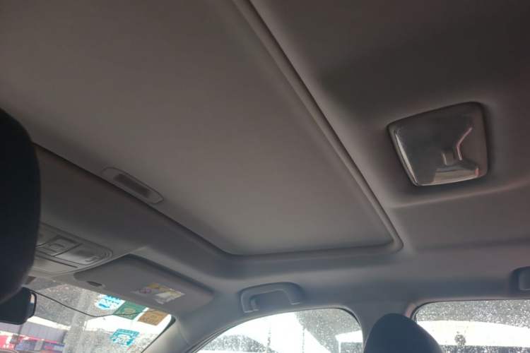 Used CHANGAN CS35 2016 1.6L Automatic Luxury Model China IV Standard Headliner