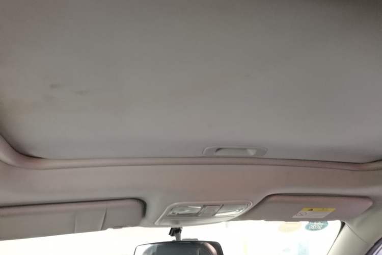 Used CHANGAN CS35 2016 1.6L Manual Luxury Model China IV Standard Headliner