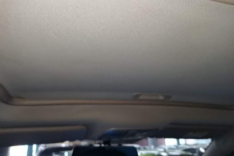 Used CHANGAN CS35 2016 1.6L Manual Luxury Model China IV Headliner