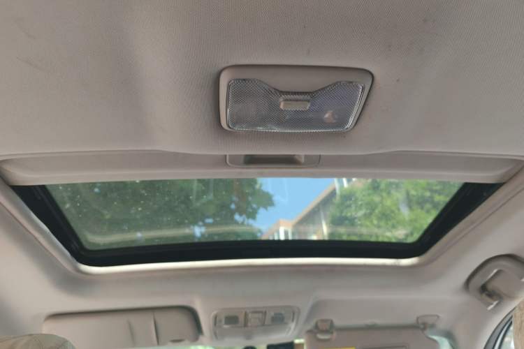 Used CHANGAN CS35 2016 1.6L Automatic Luxury Model China V Standard Headliner