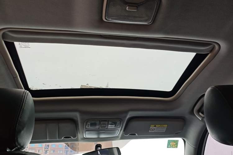 Used CHANGAN CS35 2016 1.6L Automatic Luxury Model China IV Standard Headliner