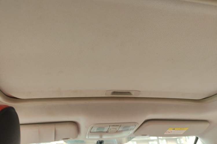 Used CHANGAN CS35 2016 1.6L Manual Luxury Model China IV Standard Headliner
