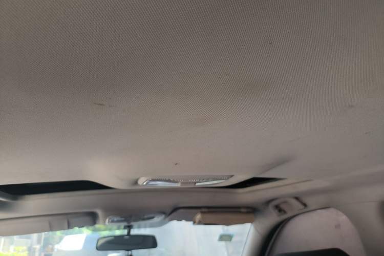 Used CHANGAN CS35 2016 1.6L Manual Luxury Model China IV Standard Headliner