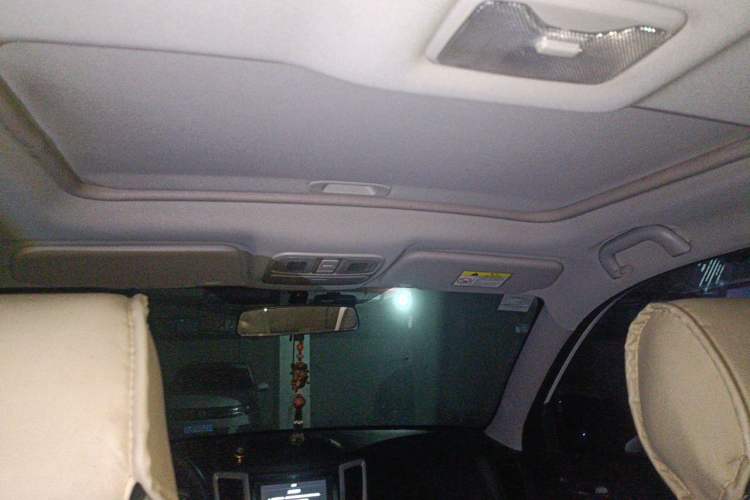 Used CHANGAN CS35 2016 1.6L Manual Luxury Model China V Standard Headliner
