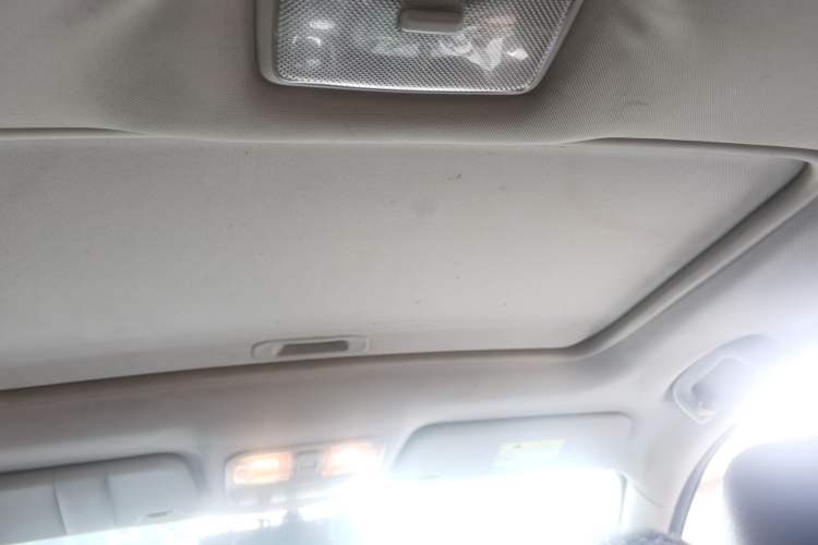 Used CHANGAN CS35 2016 1.6L Manual Luxury Model China IV Standard Headliner
