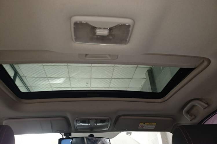 Used CHANGAN CS35 2016 1.6L Manual Luxury Model China V Standard Headliner