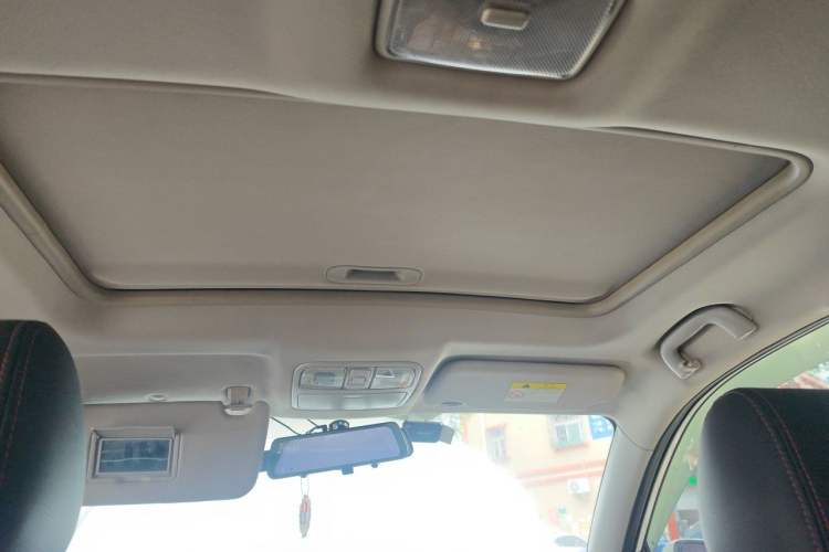 Used CHANGAN CS35 2016 1.6L Automatic Prestige Model China IV Standard Headliner