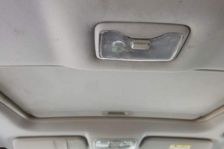 Used CHANGAN CS35 2016 1.6L Automatic Luxury Model China V Standard Headliner