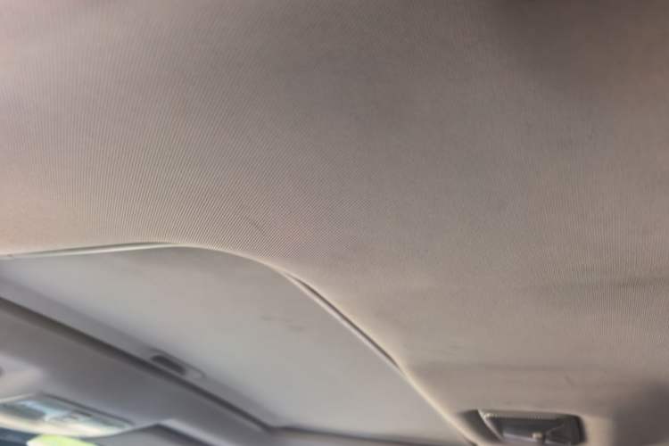 Used CHANGAN CS35 2016 1.6L Automatic Luxury Model China V Standard Headliner