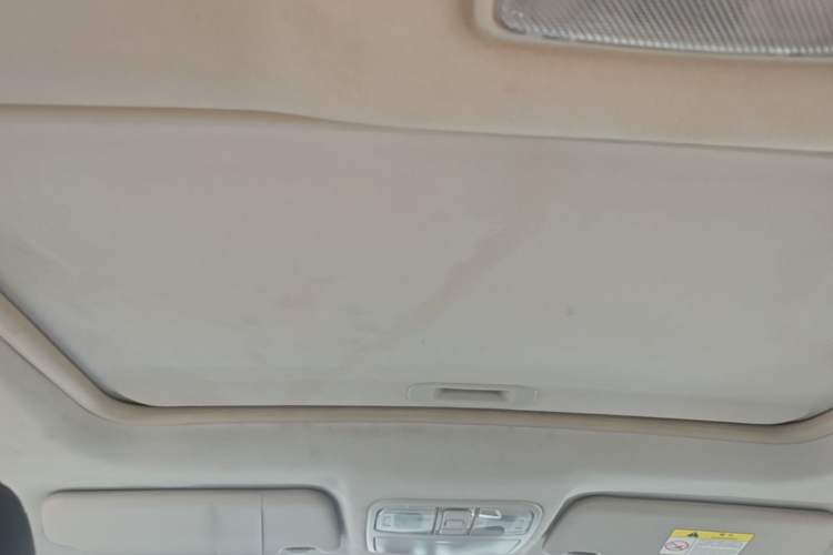 Used CHANGAN CS35 2016 1.6L Manual Luxury Model China IV Headliner
