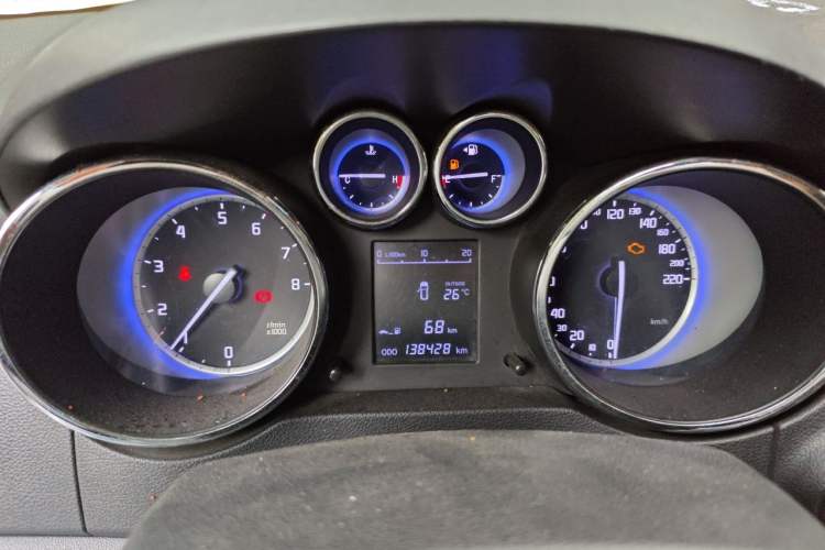 Used CHANGAN CS35 2016 1.6L Manual Luxury Model China IV Standard Instrument Cluster