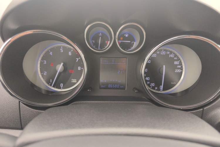 Used CHANGAN CS35 2016 1.6L Manual Luxury Model China V Standard Instrument Cluster