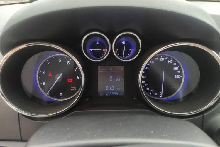 Used CHANGAN CS35 2016 1.6L Manual Luxury Model China V Standard Instrument Cluster