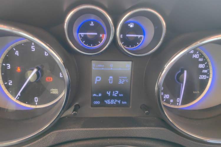 Used CHANGAN CS35 2016 1.6L Automatic Luxury Model China V Standard Instrument Cluster