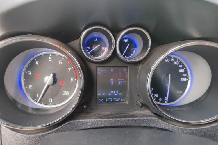 Used CHANGAN CS35 2016 1.6L Manual Luxury Model China V Standard Instrument Cluster
