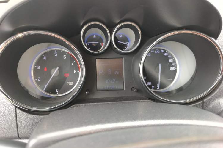 Used CHANGAN CS35 2016 1.6L Automatic Luxury Model China V Standard Instrument Cluster