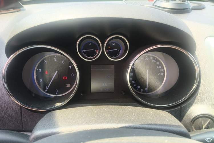 Used CHANGAN CS35 2016 1.6L Manual Luxury Model China V Standard Instrument Cluster