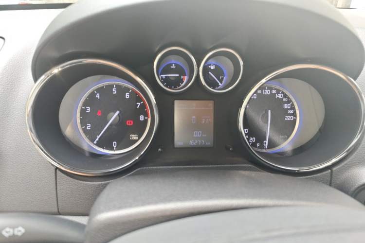 Used CHANGAN CS35 2016 1.6L Manual Luxury Model China IV Standard Instrument Cluster