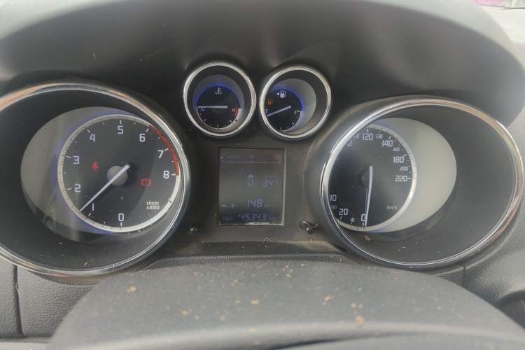 Used CHANGAN CS35 2016 1.6L Manual Luxury Model China IV Standard Instrument Cluster