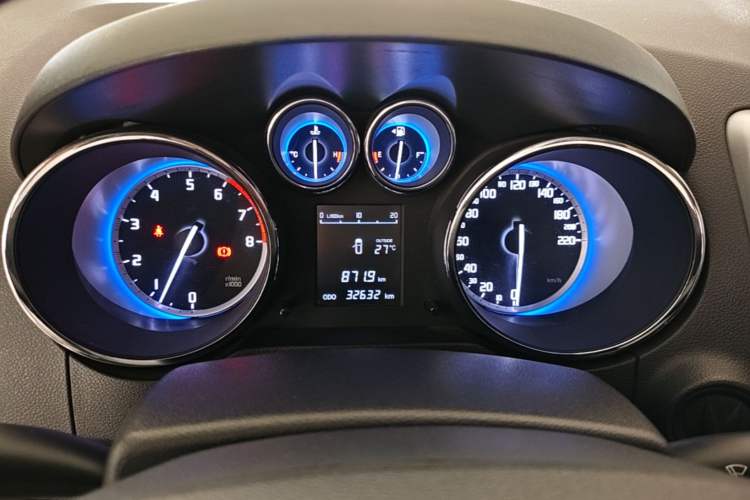Used CHANGAN CS35 2016 1.6L Manual Luxury Model China V Standard Instrument Cluster