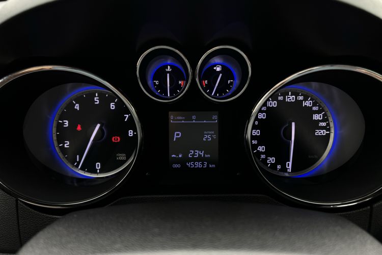 Used CHANGAN CS35 2016 1.6L Automatic Luxury Model China V Standard Instrument Cluster