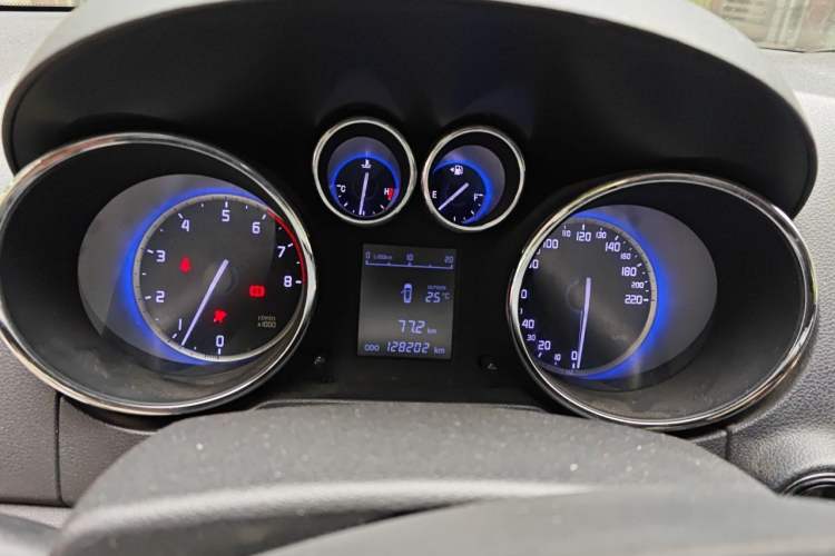 Used CHANGAN CS35 2016 1.6L Manual Luxury Model China IV Instrument Cluster