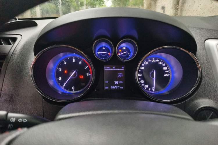 Used CHANGAN CS35 2016 1.6L Manual Luxury Model China IV Standard Instrument Cluster