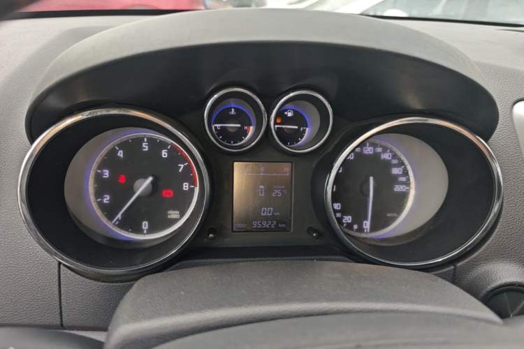 Used CHANGAN CS35 2016 1.6L Manual Luxury Model China V Standard Instrument Cluster