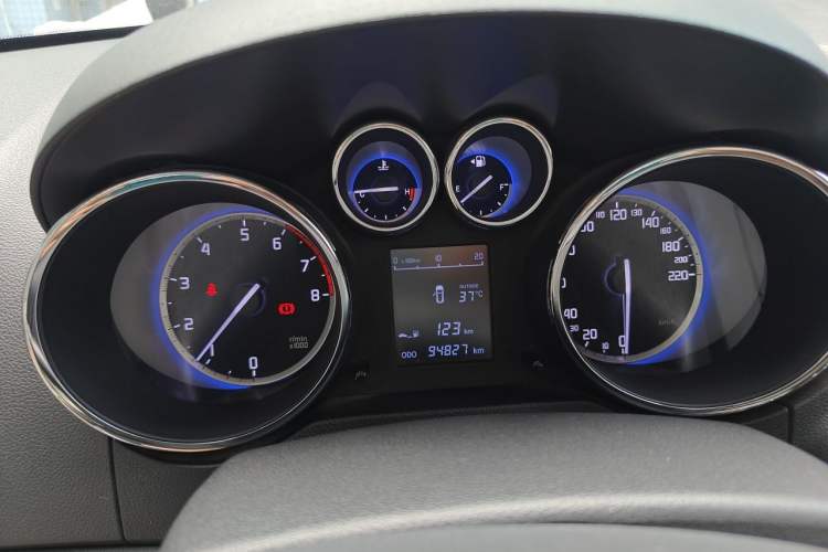 Used CHANGAN CS35 2016 1.6L Manual Luxury Model China V Standard Instrument Cluster