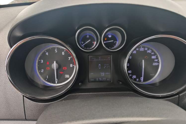Used CHANGAN CS35 2016 1.6L Manual Luxury Model China V Standard Instrument Cluster