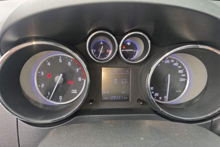 Used CHANGAN CS35 2016 1.6L Manual Luxury Model China IV Instrument Cluster