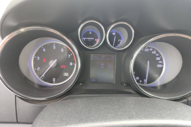 Used CHANGAN CS35 2016 1.6L Manual Luxury Model China IV Standard Instrument Cluster