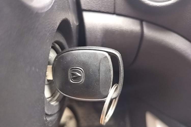 Used CHANGAN CS35 2016 1.6L Manual Luxury Model China V Standard Interior 1
