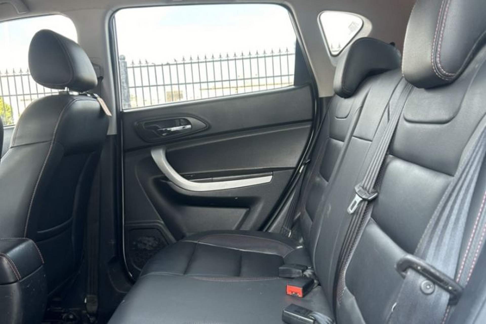 Used CHANGAN CS35 2016 1.6L Manual Luxury Model China V Standard Interior 2