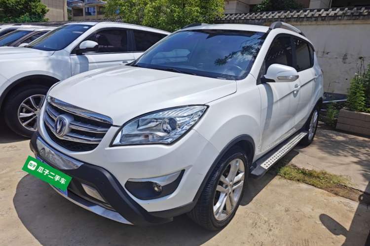 Used CHANGAN CS35 2016 1.6L Manual Luxury Model China V Standard Guazi used car, China used car export, Used car for sale, Used CHANGAN cars, Cheapest cars for sale
