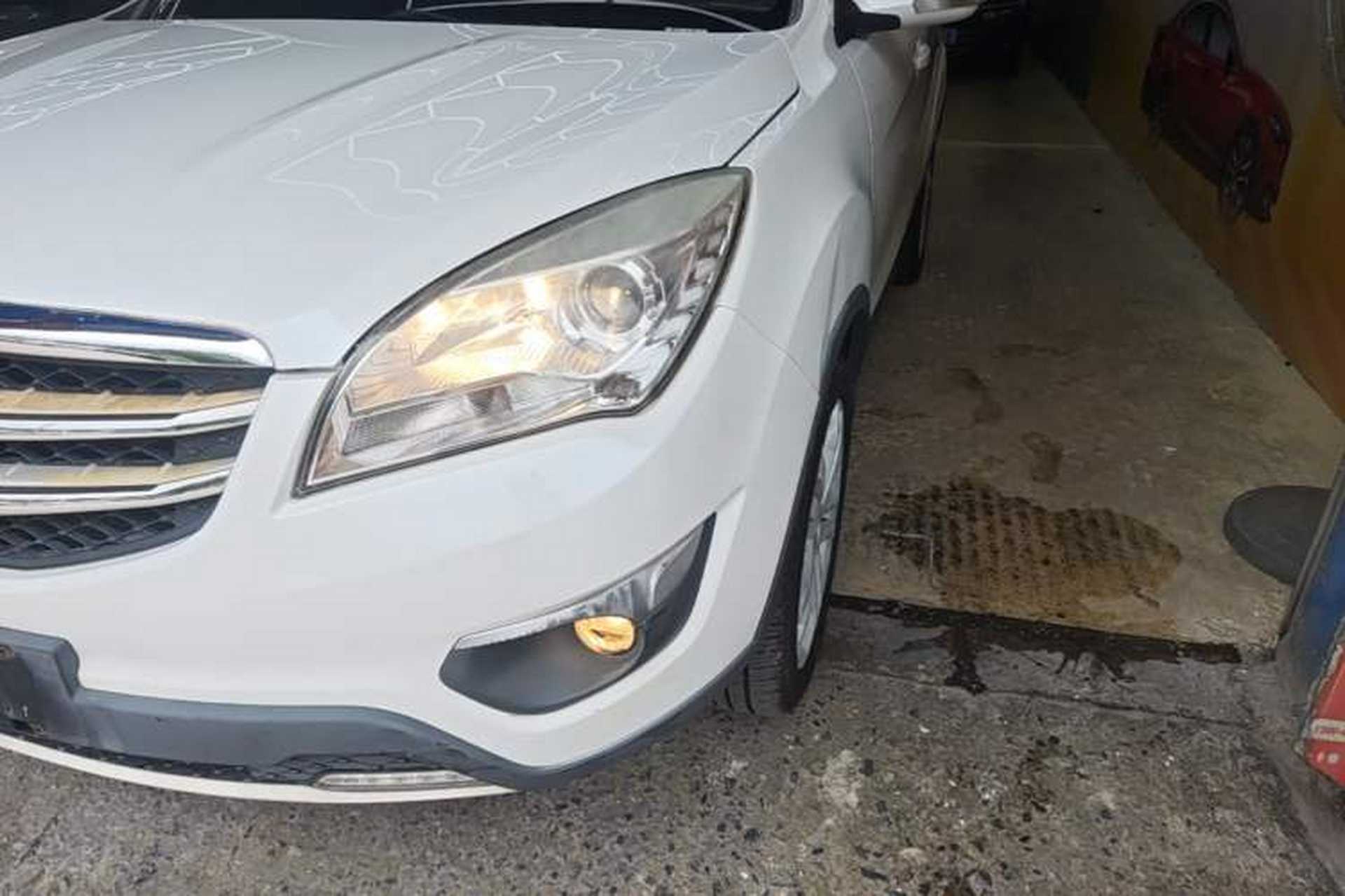Used CHANGAN CS35 2016 1.6L Manual Luxury Model China V Standard Left Front Headlight