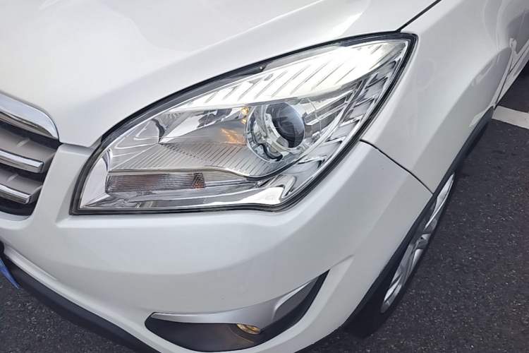 Used CHANGAN CS35 2016 1.6L Manual Luxury Model China V Standard Left Front Headlight