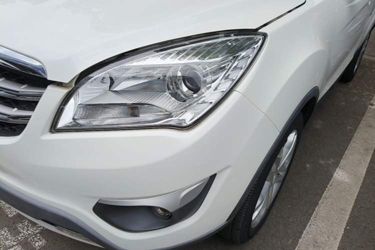 Used CHANGAN CS35 2016 1.6L Automatic Luxury Model China V Standard Left Front Headlight