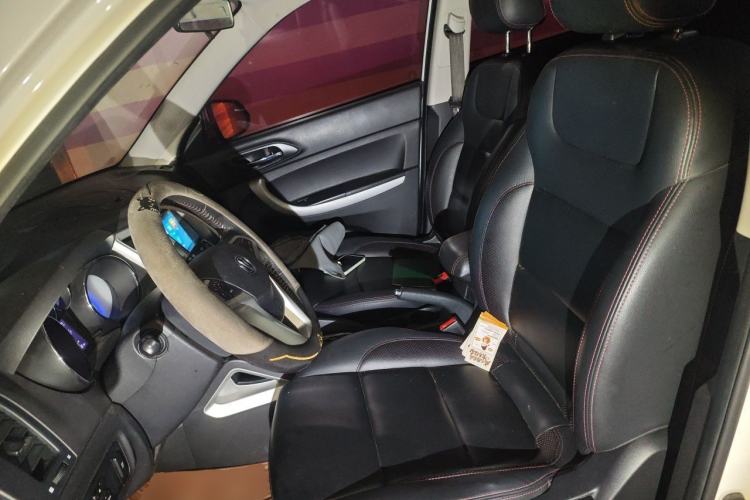 Used CHANGAN CS35 2016 1.6L Automatic Luxury Model China V Standard Left Front Seat