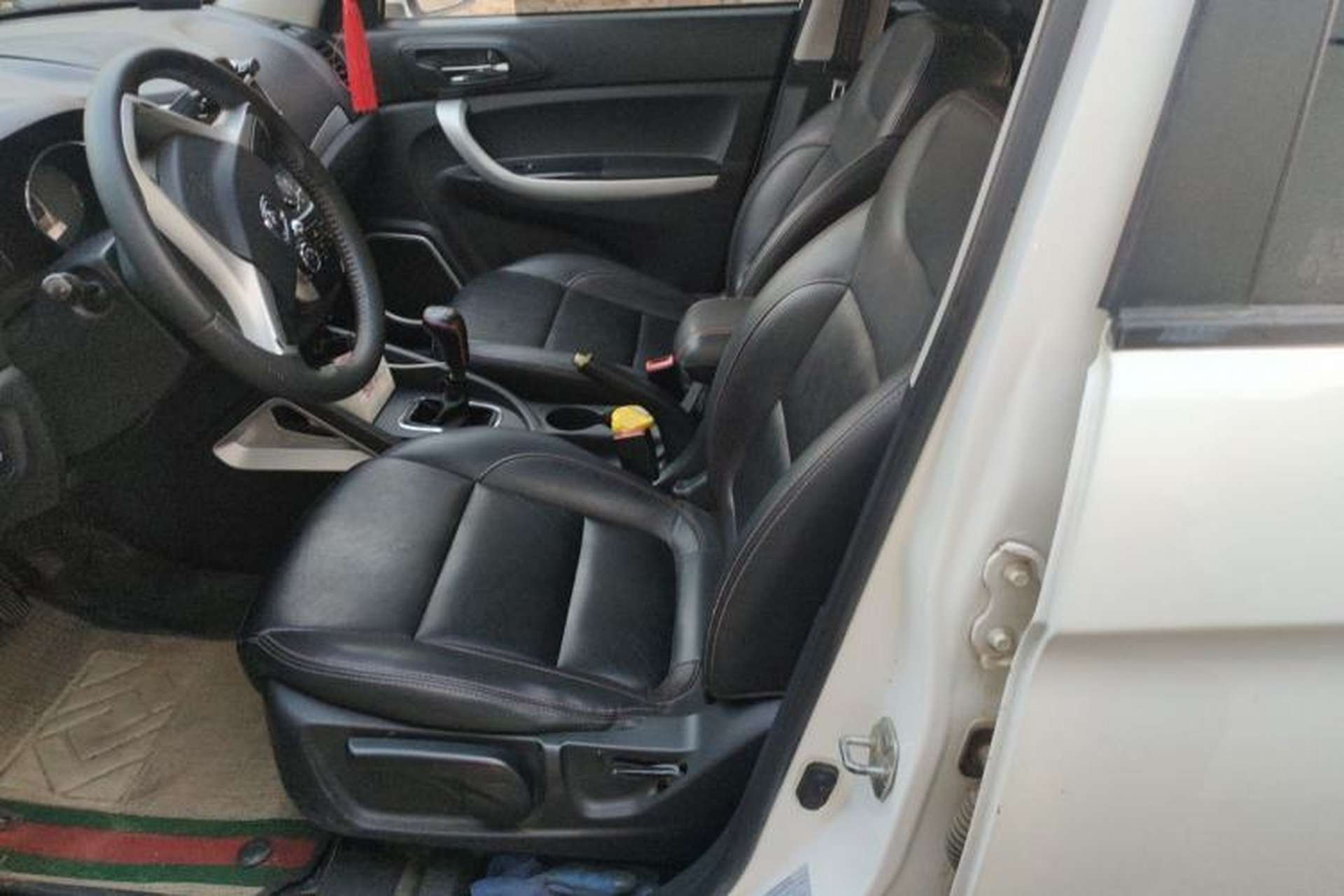 Used CHANGAN CS35 2016 1.6L Manual Luxury Model China IV Standard Left Front Seat