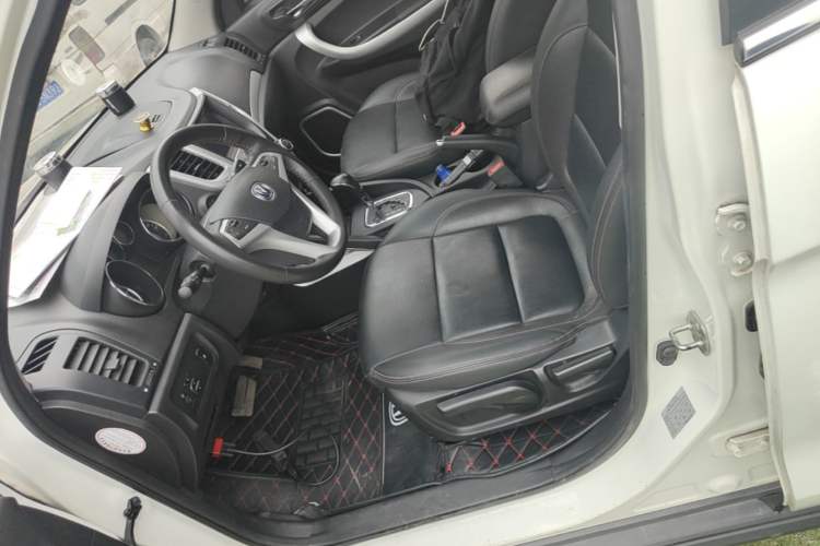 Used CHANGAN CS35 2016 1.6L Automatic Luxury Model China V Standard Left Front Seat