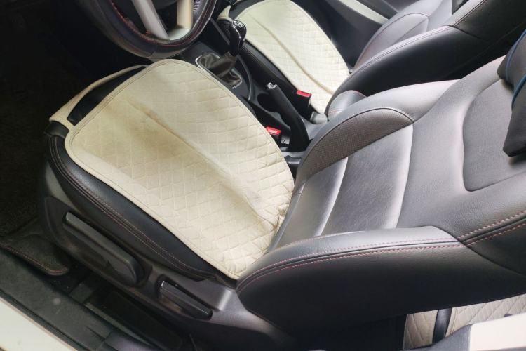 Used CHANGAN CS35 2016 1.6L Manual Luxury Model China IV Standard Left Front Seat